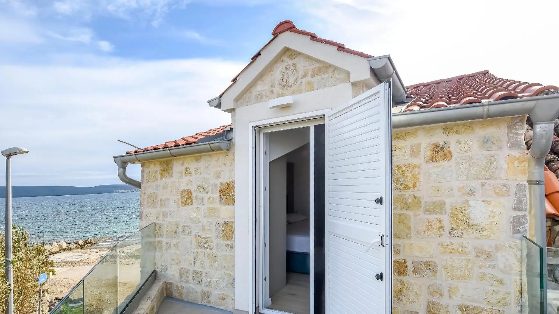 הוילה דוברופוליינה House Sea Stone בית נופש